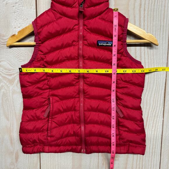 Patagonia Kids Duck Down 600-Fill Insulated Puffer Vest Size XS (5-6) Magenta - Picture 4 of 7